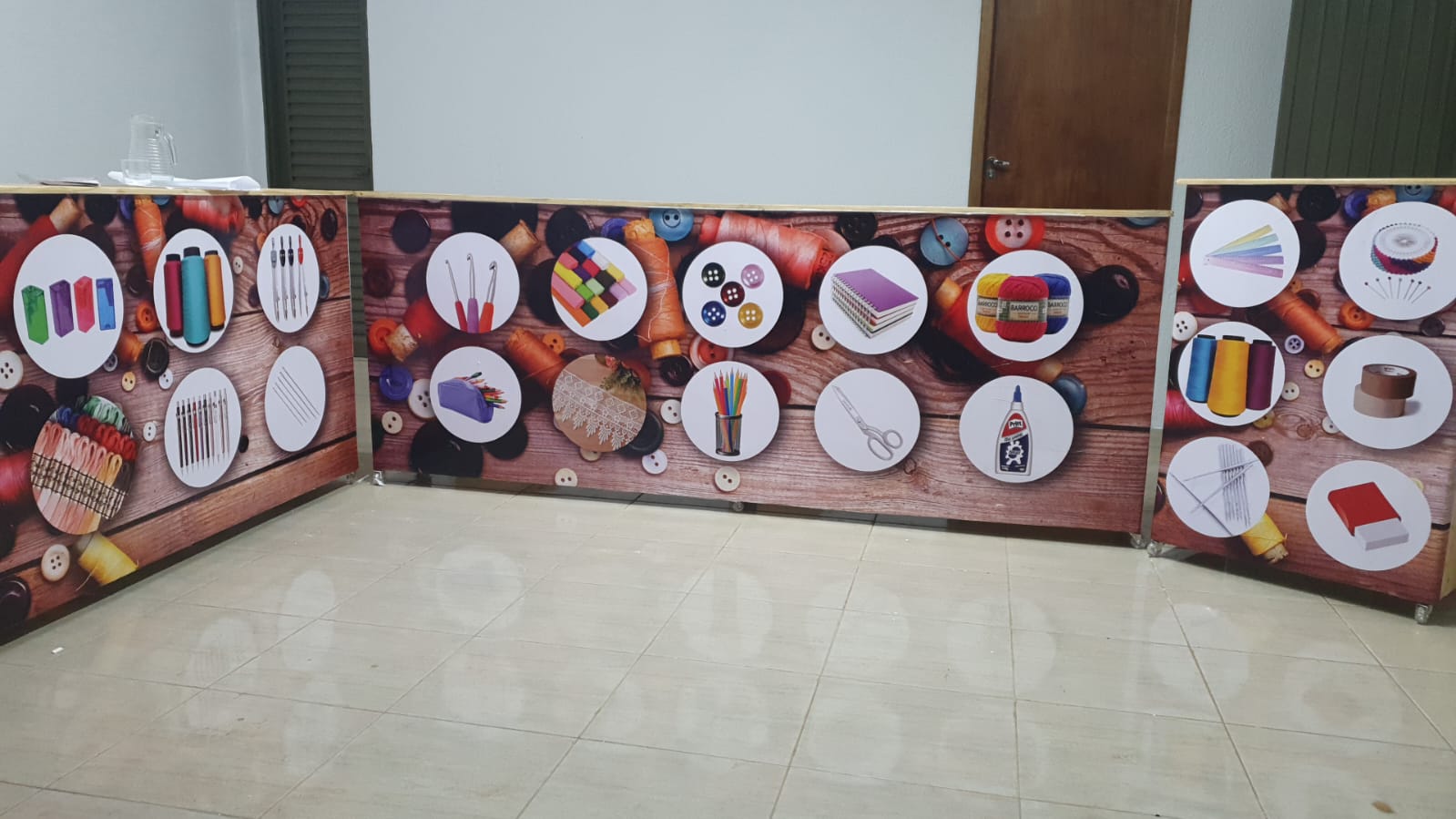 Adesivagem comercial